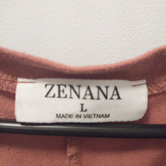 Zenana Top - Picture 2 of 3